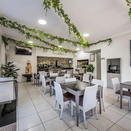 Athena Motel Apartments Toowoomba Extérieur photo