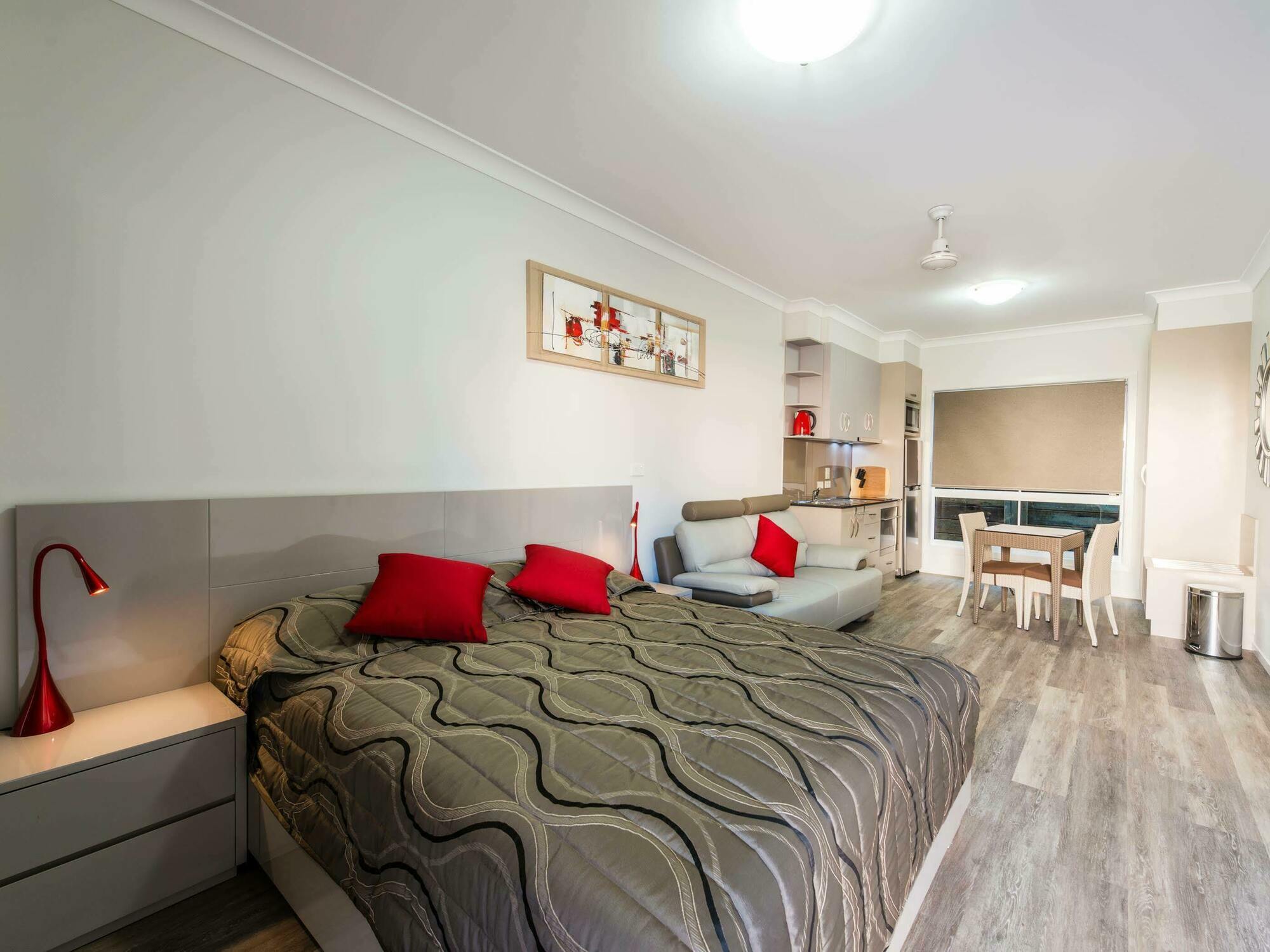 Athena Motel Apartments Toowoomba Extérieur photo